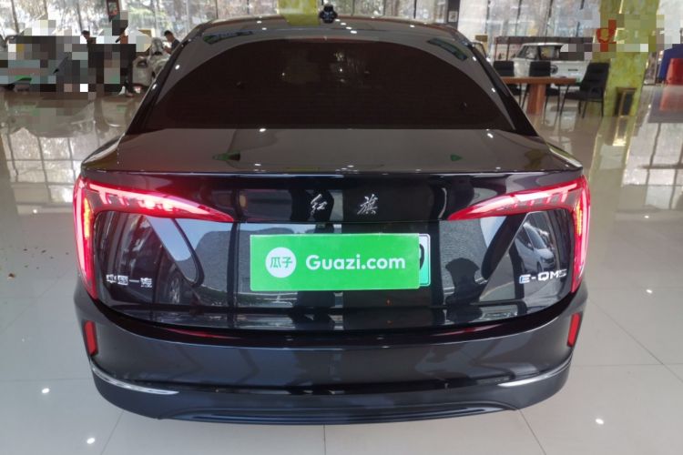 Used Hongqi E-QM5 2022 431 km Charge & Enjoy Edition