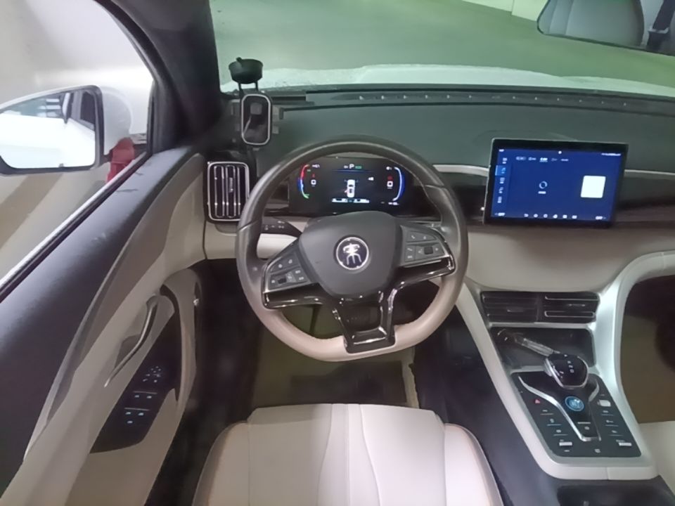 BYD Song Pro New Energy 2023 Champion Edition DM-i 71KM Navigation Model — снимка 13