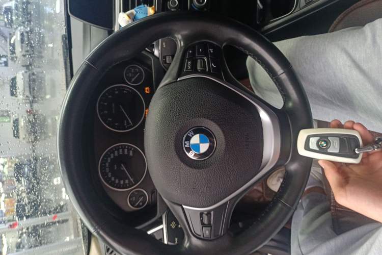 Used BMW 3 Series 2018 320Li Fashion Model
