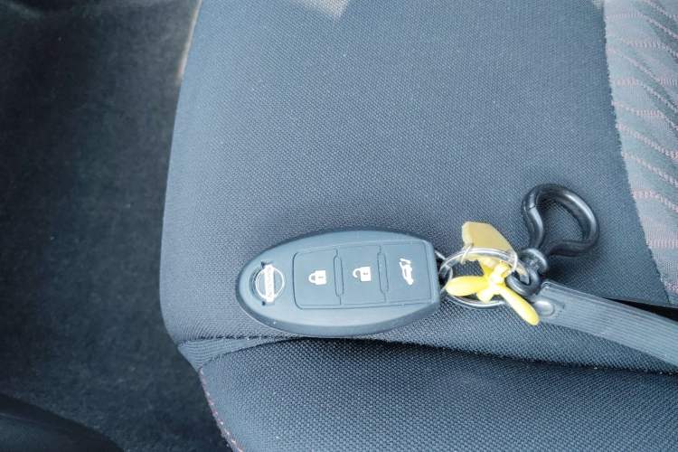 Used Nissan Lannia 2019 1.6L CVT Smart Connect Smart Cool Version China V Standard