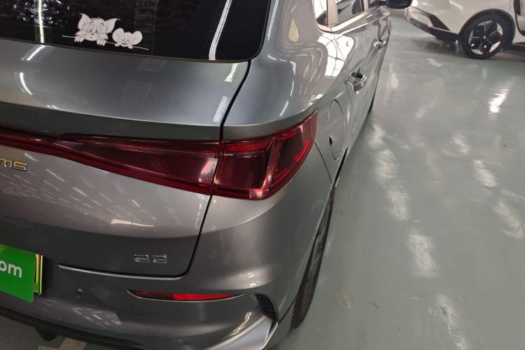 Used BYD e2 2023 Comfort Model Exterior 3