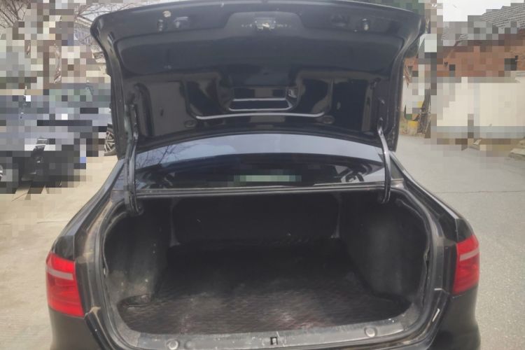 Used Volkswagen Lavida 2013 Revised Classic 1.6L Automatic Fashion Edition