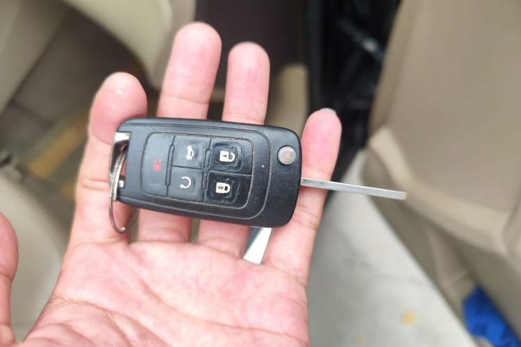 Used Buick LaCrosse 2012 2.4L SIDI Elegant Edition Vehicle Key