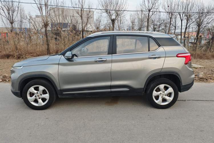 Used Baojun 510 2017 1.5L Automatic Fashion Model
