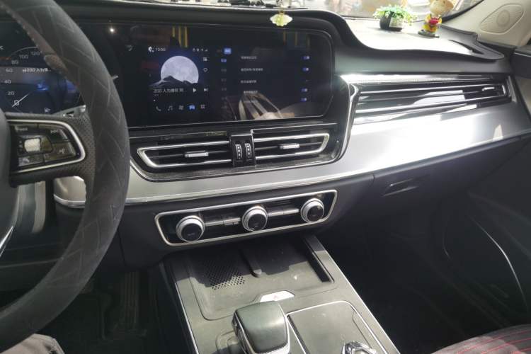 Used Hongqi HS5 2023 2.0T Qixiang Pro Edition