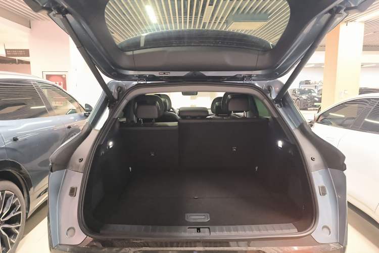 Used Zeekr 7X 2025 75 kWh Rear-Wheel Drive Intelligent Driving Version
