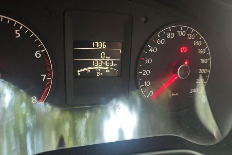 Used Volkswagen Sagitar 2012 1.6L Manual Comfort Model