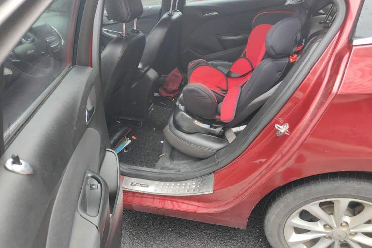 Used Chevrolet Cruze 2017 1.5L Automatic Xuanfeng Edition
