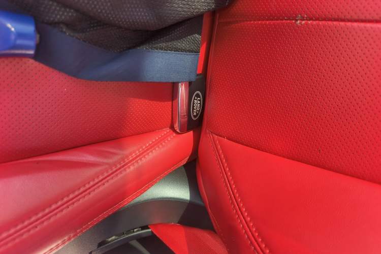 Used Land Rover Discovery Sport 2019 240 PS SE Version China V Standard