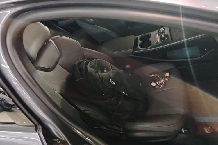 Used BYD Qin PLUS 2025 DM-i Smart Drive 55KM Leading Model Right Front Seat