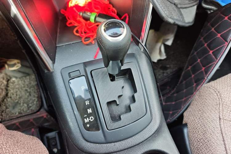 Used Mazda CX-5 2013 2.0L Automatic Two-Wheel Drive Comfort Version Gear Lever