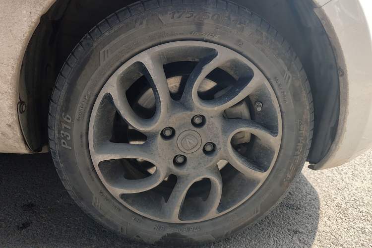 Used Oshan Benni E-Star 2021 National Edition Colorful Version Lithium Iron Phosphate (31.86 kWh)