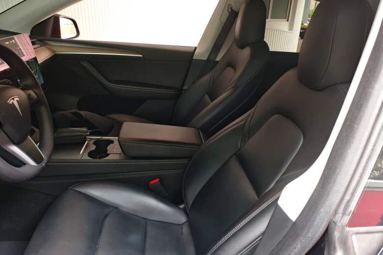 Used Tesla Model Y 2021 Standard Range Rear-Wheel Drive Version