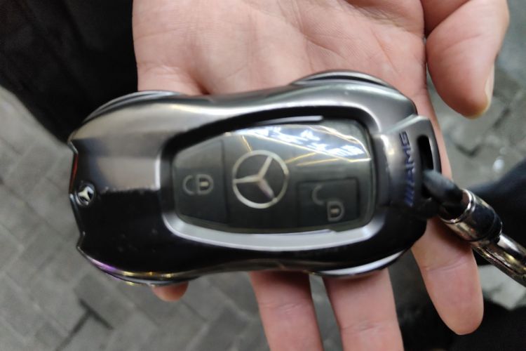 Used Mercedes-Benz GLC 2019 GLC 300 L 4MATIC Dynamic Model