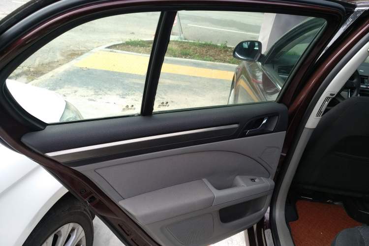 Used Skoda Superb 2013 1.4TSI Manual Shengshi Edition
