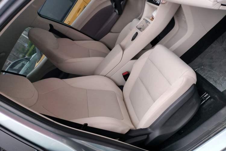 Used MG 4 EV 2026 Model 437 All-in-One Edition Right Front Seat