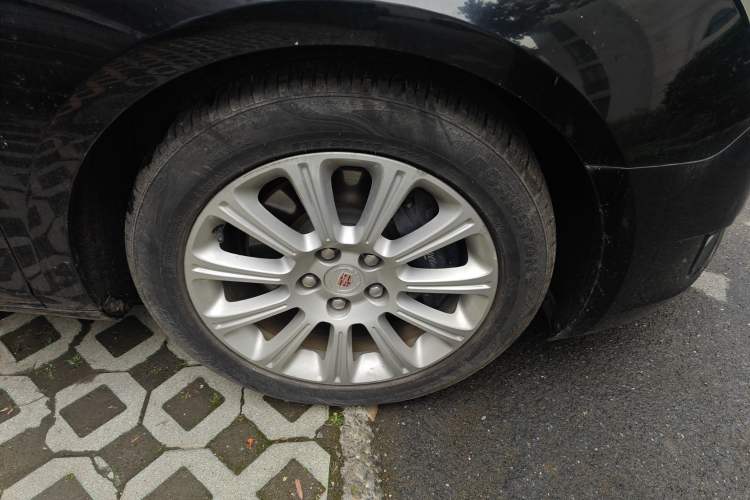 Used Cadillac XTS 2015 28T Comfort Model
