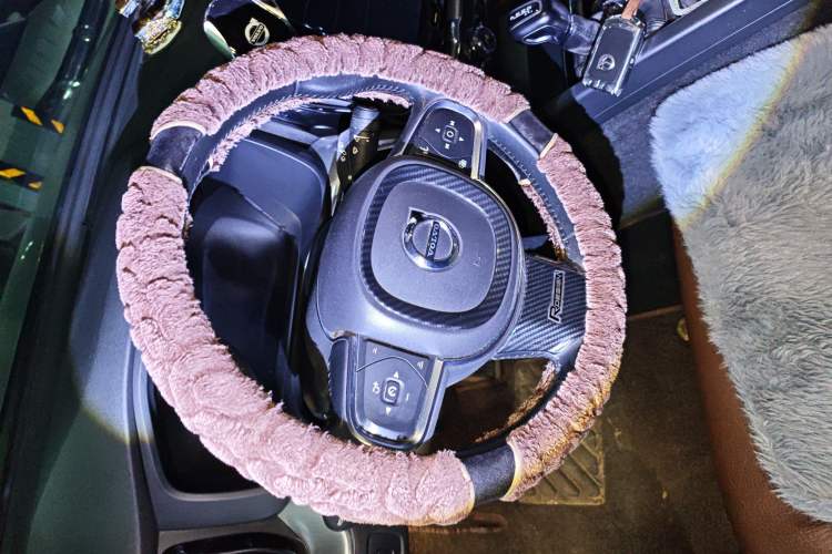 Used Volvo XC60 2019 T5 4x4 Smart Edition China V Standard
