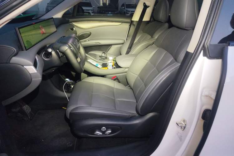 Used IM LS6 2025 Lingxi Intelligent Driving Edition Left Front Seat