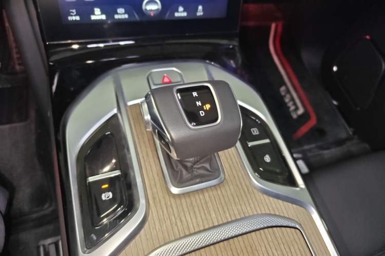 Used Hongqi E-HS9 2024 660 km Range Flagway Edition Six Seats
