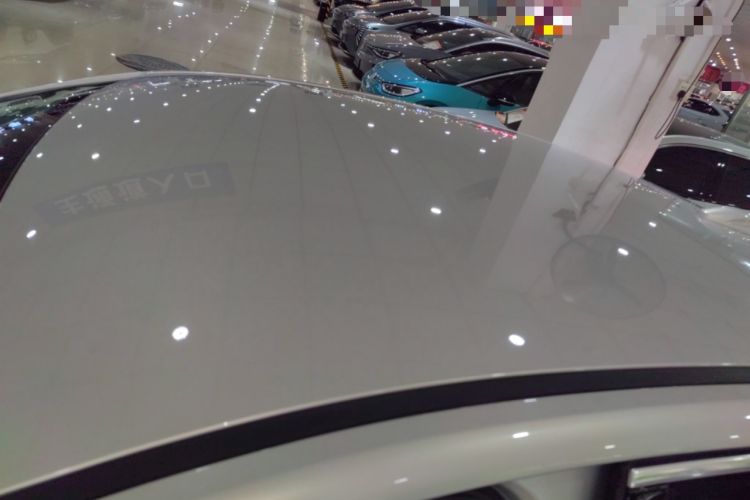 Used Hongqi E-QM5 2022 431 km Charge & Enjoy Edition