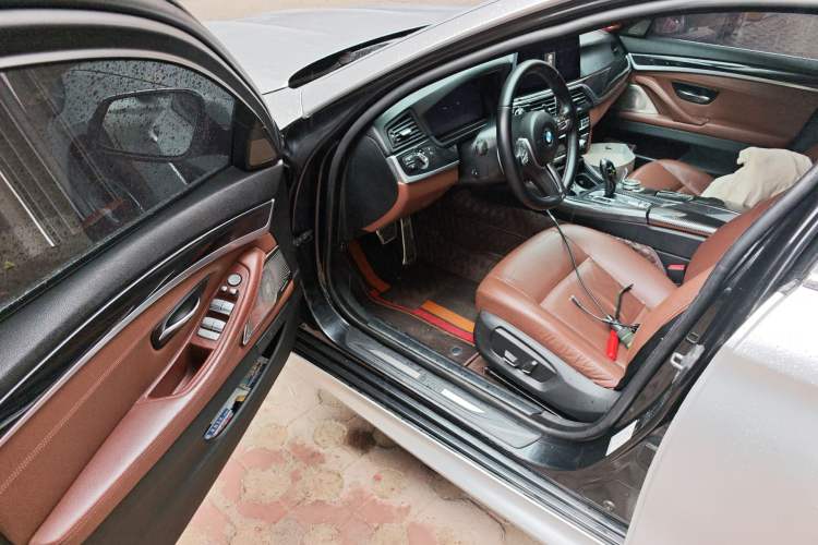 Used BMW 5 Series 2013 520Li Elegant Edition Driver Seat