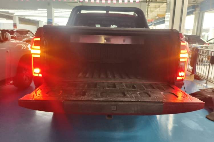 Used Great Wall Poer 2024 2.4T Off-Road Edition Automatic Diesel 4x4 Advanced Version
