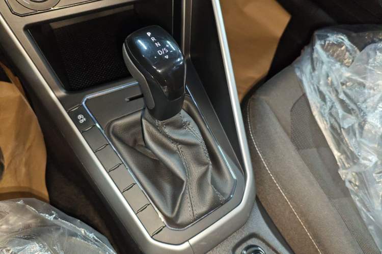 Used Volkswagen Polo 2023 Revised Plus 1.5L Automatic – Enjoy Life Edition Gear Lever
