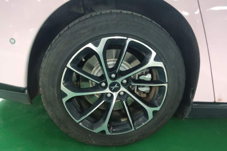 Used XPeng P7 2022 480E