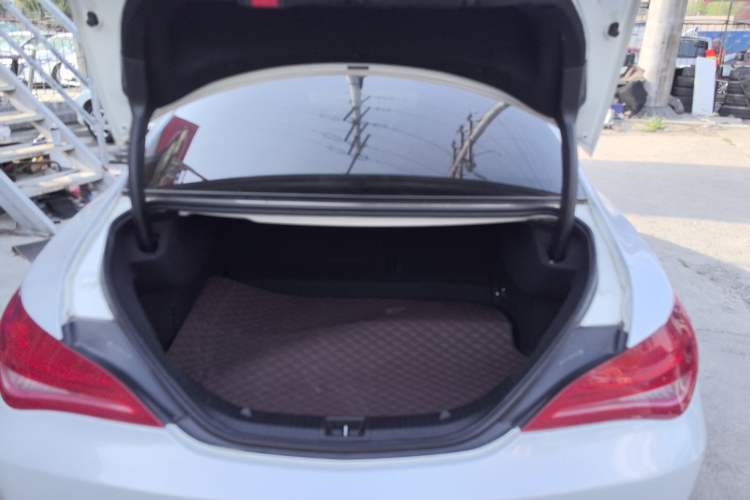 Used Mercedes-Benz CLA 2015 CLA 200 Trunk