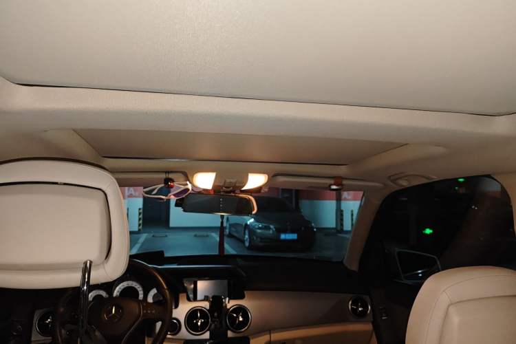 Used Mercedes-Benz GLK-Class 2013 GLK 300 4MATIC Dynamic Sunroof Model Headliner