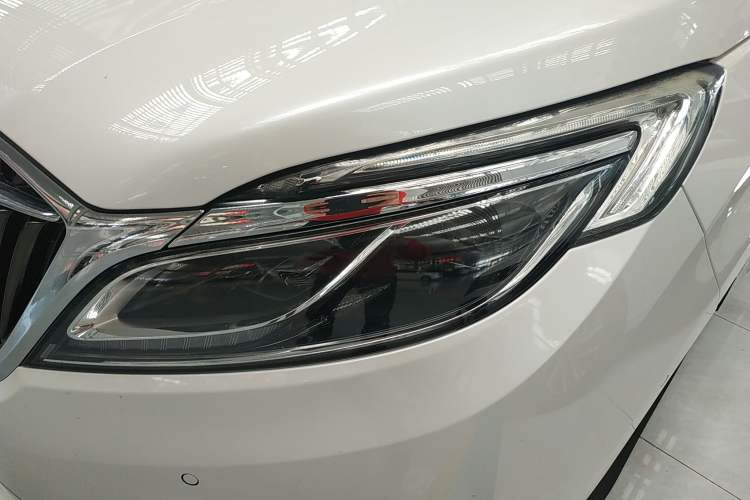 Used Buick GL8 2017 ES 28T Flagship Model China V Standard
