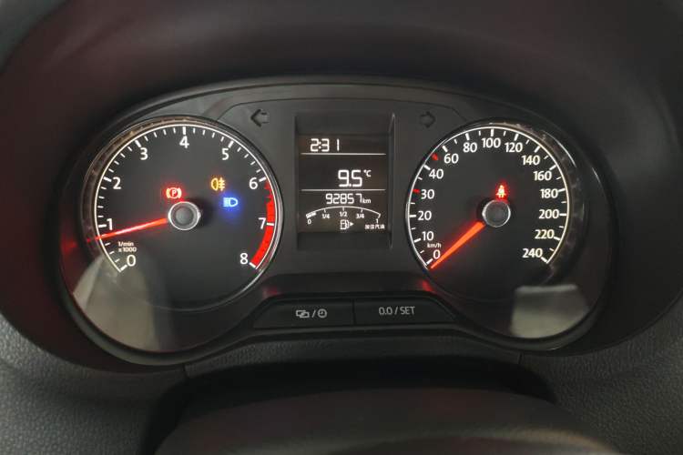 Used Volkswagen Polo 2016 1.4L Manual Fashion Model Instrument Cluster
