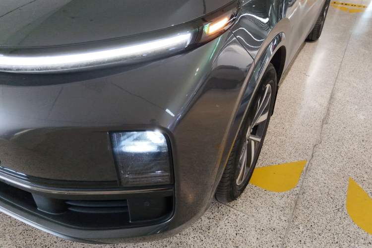 Used Li Auto L8 2023 Air model