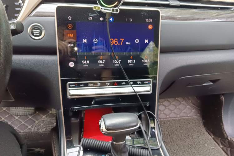 Used GAC Trumpchi GS5 2019 270T Automatic Luxury Edition Audio And AC Panel