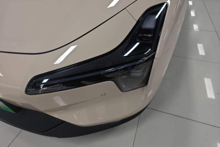 Used XPeng MONA M03 2024 620 with Ultra-Long Range
