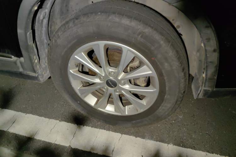 Used Haval H6 2018 Red-Label Sport Edition 1.5T Automatic Two-Wheel Drive Elite Model Right Front Wheel Hub