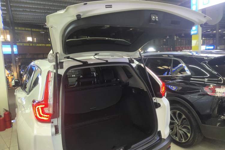 Used Honda CR-V 2017 240TURBO CVT Front-Wheel Drive Fashion Edition