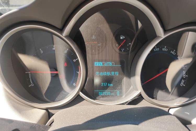 Used Chevrolet Cruze 2015 1.5L Classic SE MT