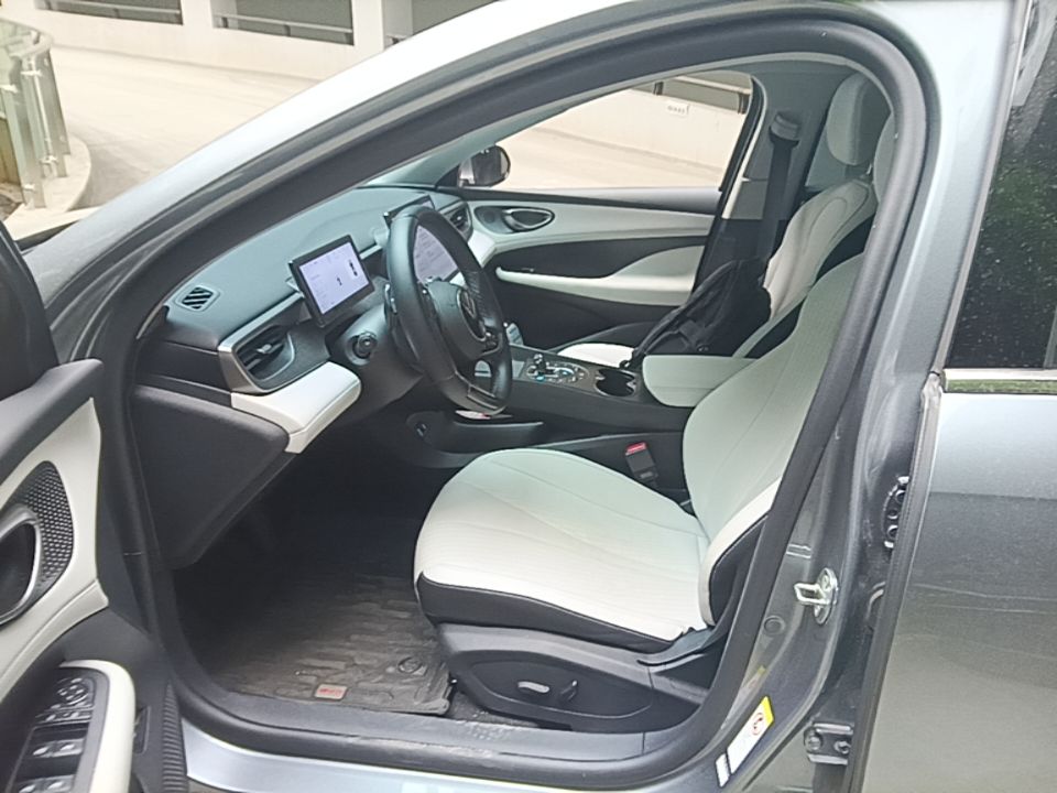 BYD Seal 05 DM-i 2025 DM-i Intelligent Drive 120KM Flagship Model — снимка 17