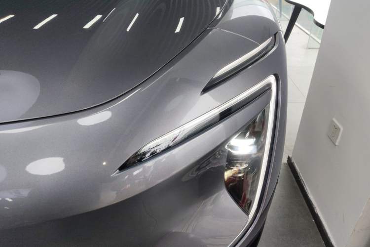 Used Avatr 07 2024 Max Extended-Range Edition Left Front Headlight