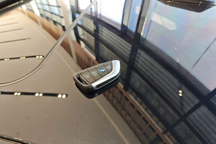 Used BMW i3 2024 eDrive 40 L Midnight Edition
