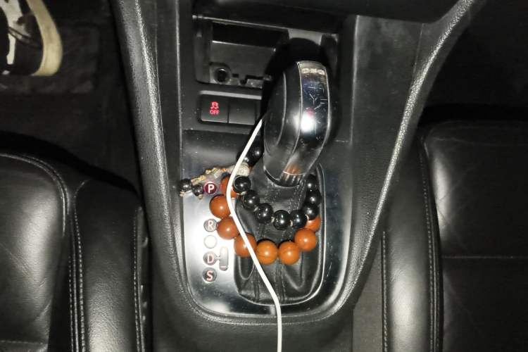 Used Volkswagen Golf 2012 1.4TSI Automatic Luxury Edition Gear Lever