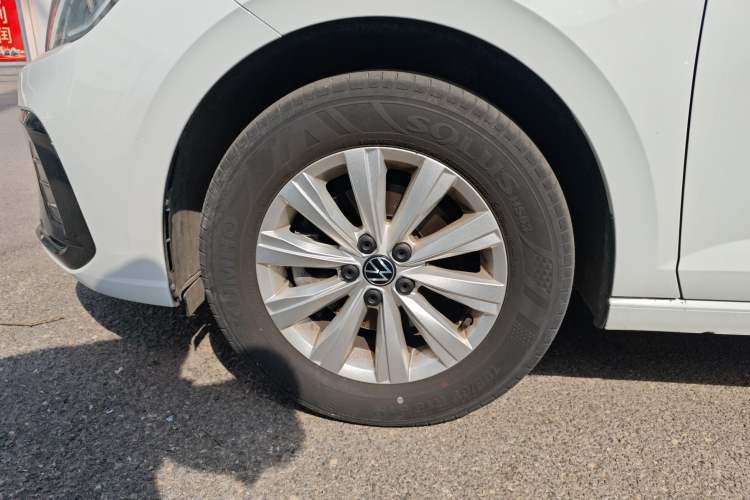 Used Volkswagen Lavida 2023 New Sharp 1.5L Automatic Excellent New Edition Left Front Wheel Hub