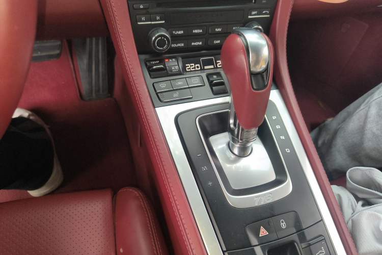 Used Porsche 718 2016 Boxster 2.0T Gear Lever