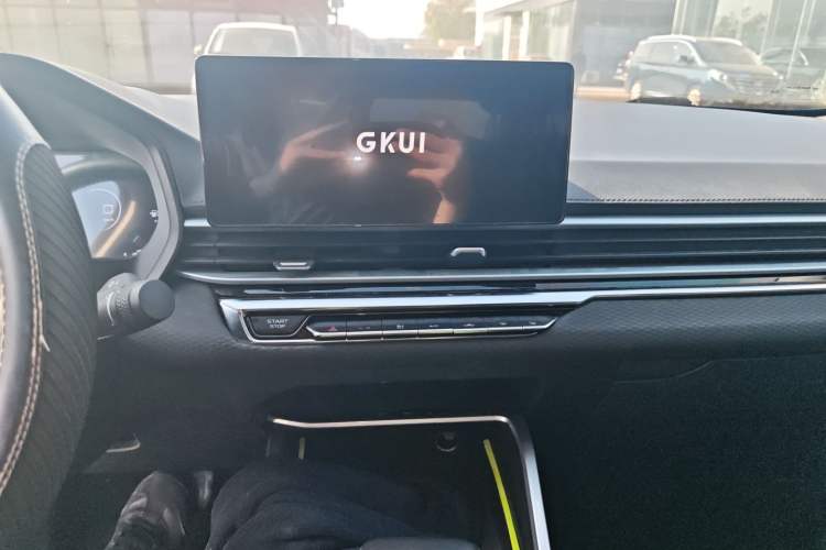 Used Geely Auto Emgrand 2022 4th Generation 1.5L CVT Luxury Model Audio And AC Panel