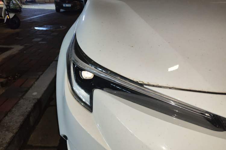 Used Toyota Levin 2024 Smart Electric Hybrid Dual-Engine 1.8L Luxury Edition