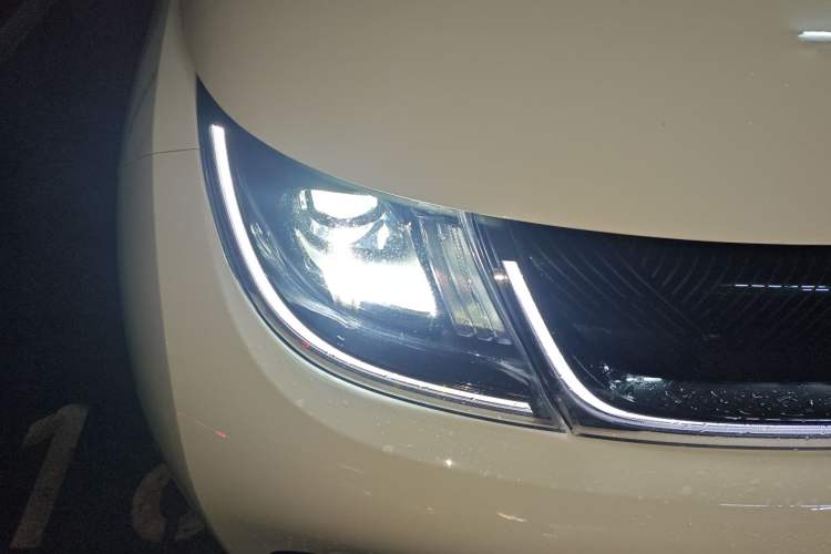 Used BYD Dolphin 2024 Honor Edition 420km Freedom Version Right Front Headlight