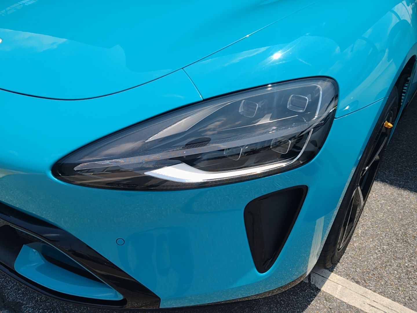 Xiaomi Auto SU7 2024 Four-Wheel Drive Ultra-Long Range Advanced Intelligent Driving Max Edition — снимка 8