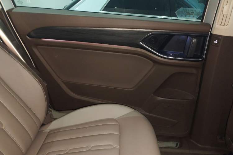 Used Volkswagen Viloran 2024 330TSI Luxury Edition